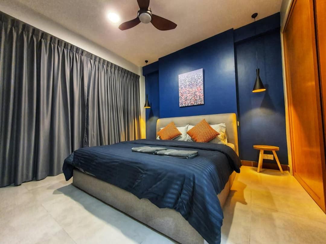 Santubong Suites B Just Like Home Damai Kuching Exterior photo