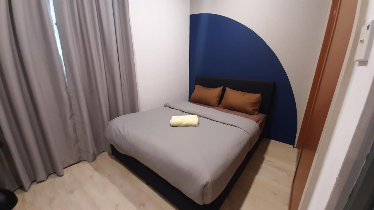 Santubong Suites B Just Like Home Damai Kuching Exterior photo
