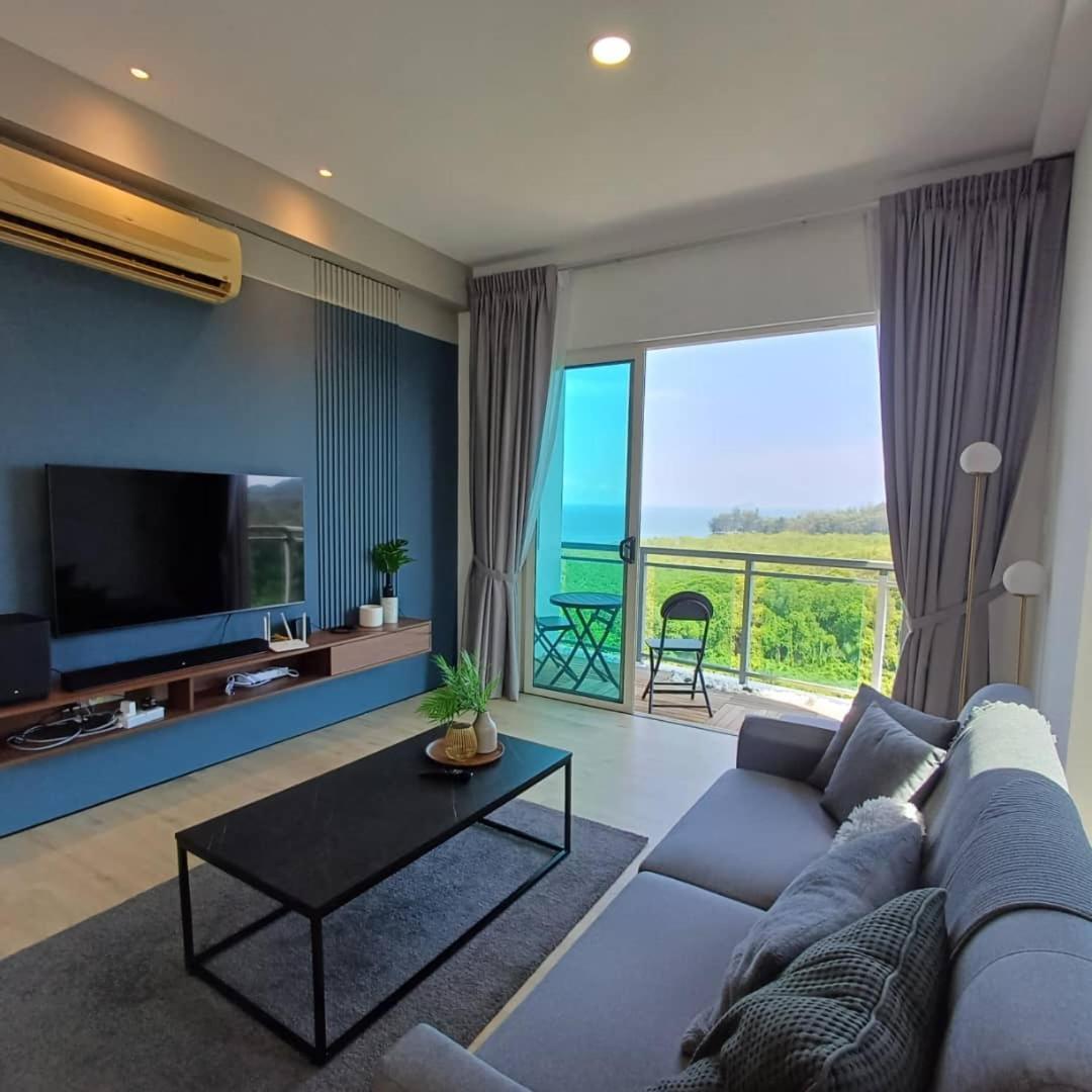 Santubong Suites B Just Like Home Damai Kuching Exterior photo