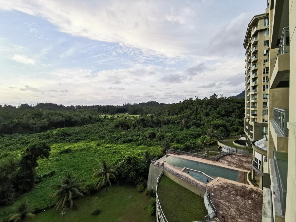Santubong Suites B Just Like Home Damai Kuching Exterior photo