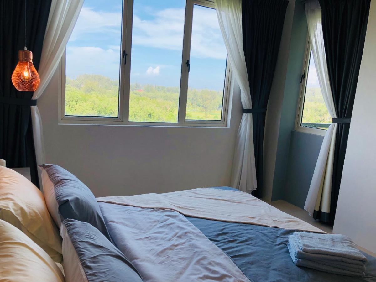 Santubong Suites B Just Like Home Damai Kuching Exterior photo